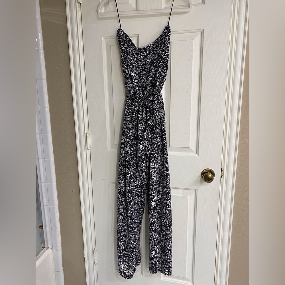 NWT Crescent Strapless Jumpsuit w/ Tie Waist - Size M